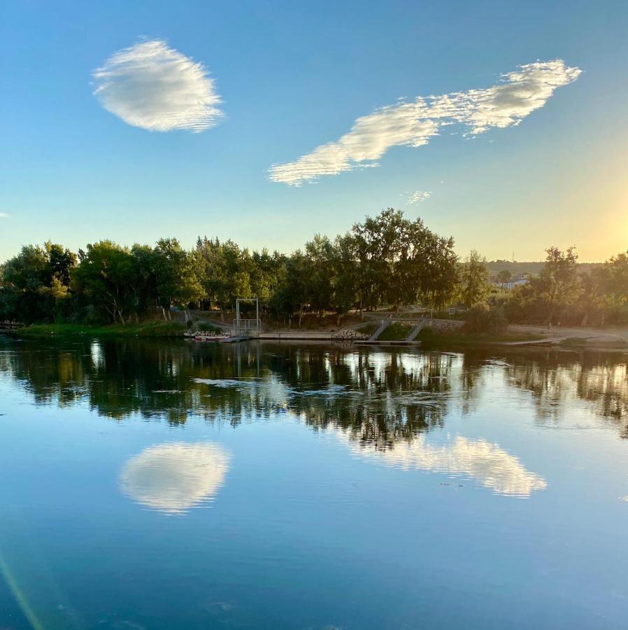 River Ebro Apartments Mora d'Ebre Exterior foto