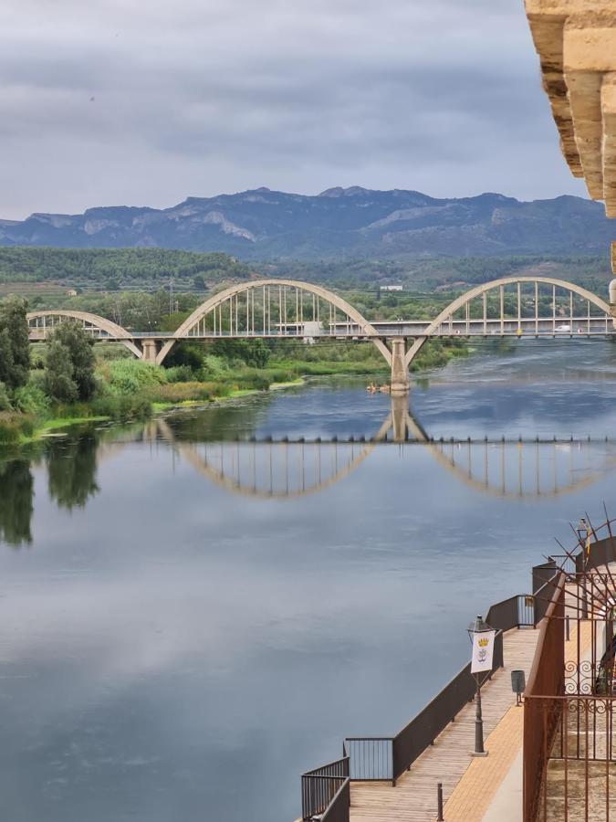 River Ebro Apartments Mora d'Ebre Exterior foto