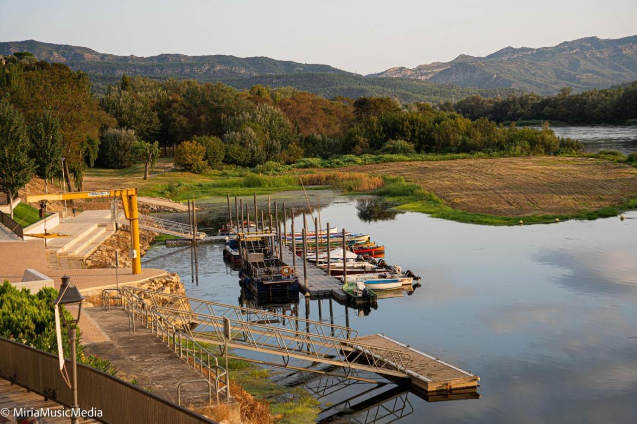 River Ebro Apartments Mora d'Ebre Exterior foto