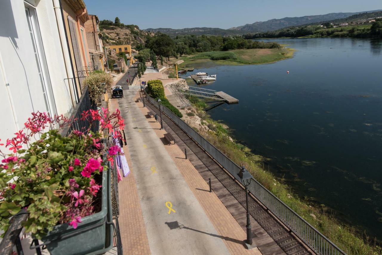 River Ebro Apartments Mora d'Ebre Exterior foto